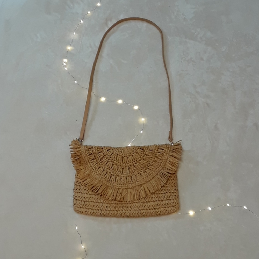 Straw Crossbody Bag!
